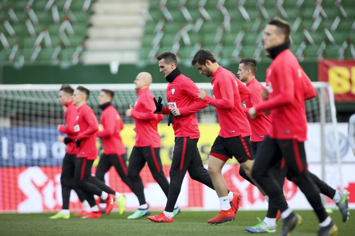 Wyjazdowym meczem z Austrią polscy piłkarze rozpoczynają rywalizację o awans do mistrzostw Europy 2020. Byli losowani z pierwszego koszyka i są faworytami w grupie G. Początek czwartkowego spotkania Polski z Austrią w Wiedniu o godz. 20.45.