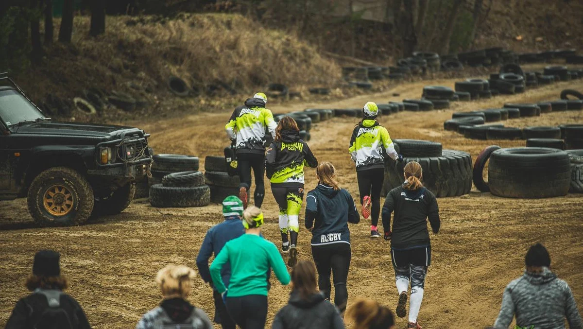Już w ten weekend rozpoczynamy nowy sezon biegowego i Biegunowego szaleństwa. "Chlupot w Butach" czyli wiosenny, terenowy Run Mud Fun już w sobotę 23 marca w Gdyni.