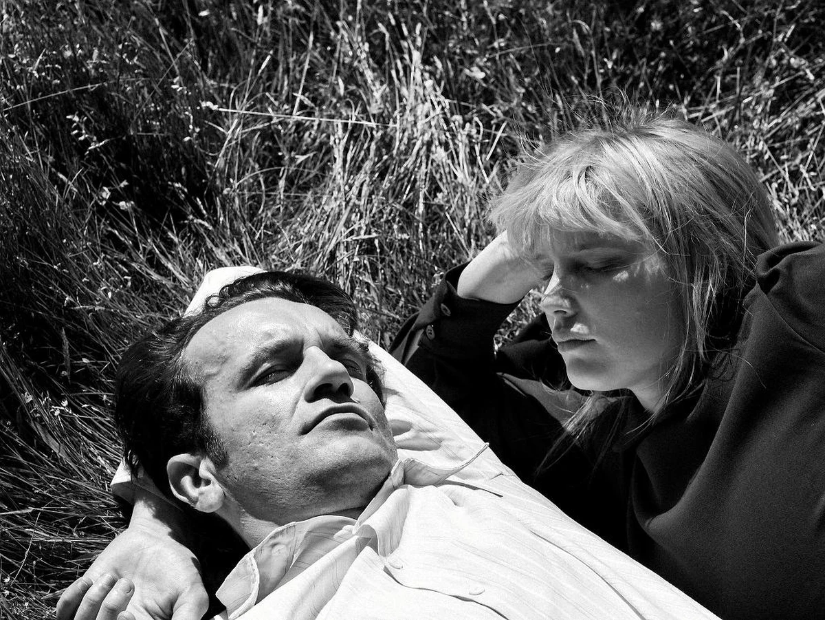 Dziś wieczorem poznamy zdobywców Orłów – nagród Polskiej Akademii Filmowej. Uroczystość rozpocznie się o 20.00 w Teatrze Polskim w Warszawie. O nagrodę dla najlepszego filmu walczyć będą twórcy trzech najgłośniejszych produkcji minionego roku: „Zimnej wojny” Pawła Pawlikowskiego, która zdobyła najwięcej, bo aż 12 nominacji oraz „Kleru” Wojciecha Smarzowskiego i „Kamerdynera” Filipa Bajona.
