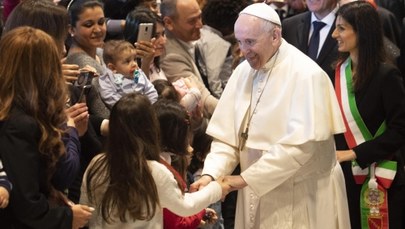 Nietypowe zachowanie papieża Franciszka podczas spotkania z wiernymi