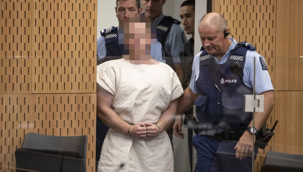 Krzyżackie zamki zwiedzał w naszym kraju zamachowiec z Nowej Zelandii - dowiedzieli się reporterzy RMF FM. Znamy więcej szczegółów grudniowego pobytu Brentona Tarranta w Polsce. W połowie marca mężczyzna zaatakował w Christchurch dwa meczety. Zastrzelił 50 osób i ranił 50 kolejnych. 