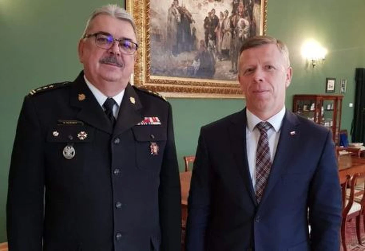 St. bryg. Marek Bębenek został powołany na stanowisko małopolskiego komendanta wojewódzkiego Państwowej Straży Pożarnej. Zastąpił na tym stanowisku Stanisława Nowaka. 