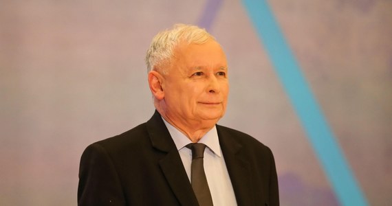 Podczas konwencji regionalnej Prawa i Sprawiedliwości lider ugrupowania Jarosław Kaczyński rozszerzy tzw. piątkę PiS o kolejną propozycję programową - wynika z nieoficjalnych informacji PAP uzyskanych w partii. "Piątka plus" zostanie przedstawiona w sobotę w Gdańsku.