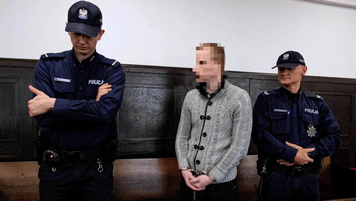 Na karę 25 lat więzienia został skazany były policjant, Łukasz M., którego prokuratura oskarżyła o zabójstwo 36-letniego znajomego. Wyrok w tej sprawie - wydany przez Sąd Okręgowy w Łodzi - jest nieprawomocny. 