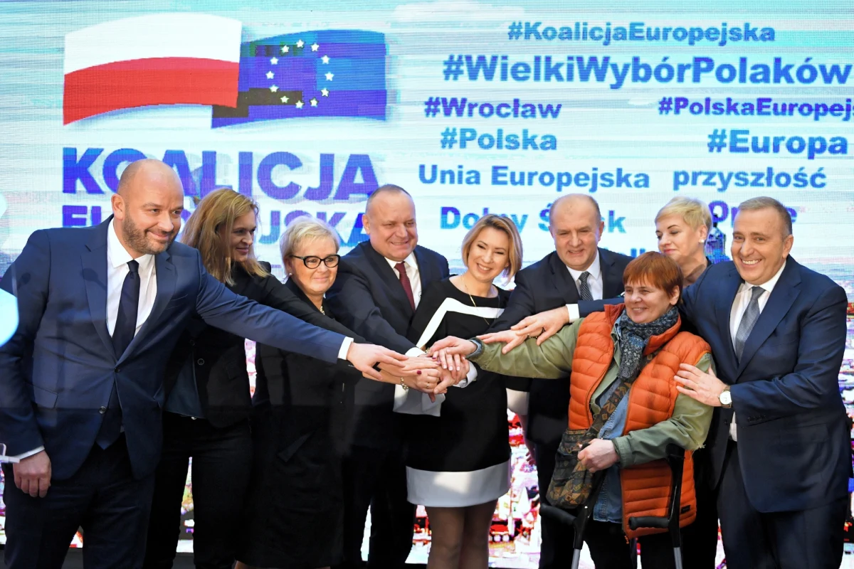 Jacek Saryusz-Wolski, Włodzimierz Cimoszewicz i Robert Biedroń w Warszawie, Beata Szydło i Róża Thun w Krakowie, Anna Zalewska i Janina Ochojska we Wrocławiu, Witold Waszczykowski i Marek Belka w Łodzi - to niektóre pojedynki w majowych wyborach do Parlamentu Europejskiego.