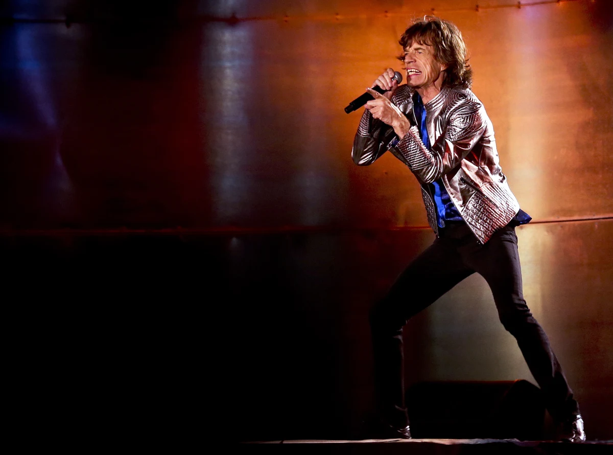 Mick Jagger, frontman grupy The Rolling Stones ma w tym tygodniu przejść operację wymiany zastawki serca. Do operacji dojdzie w Nowym Jorku. 