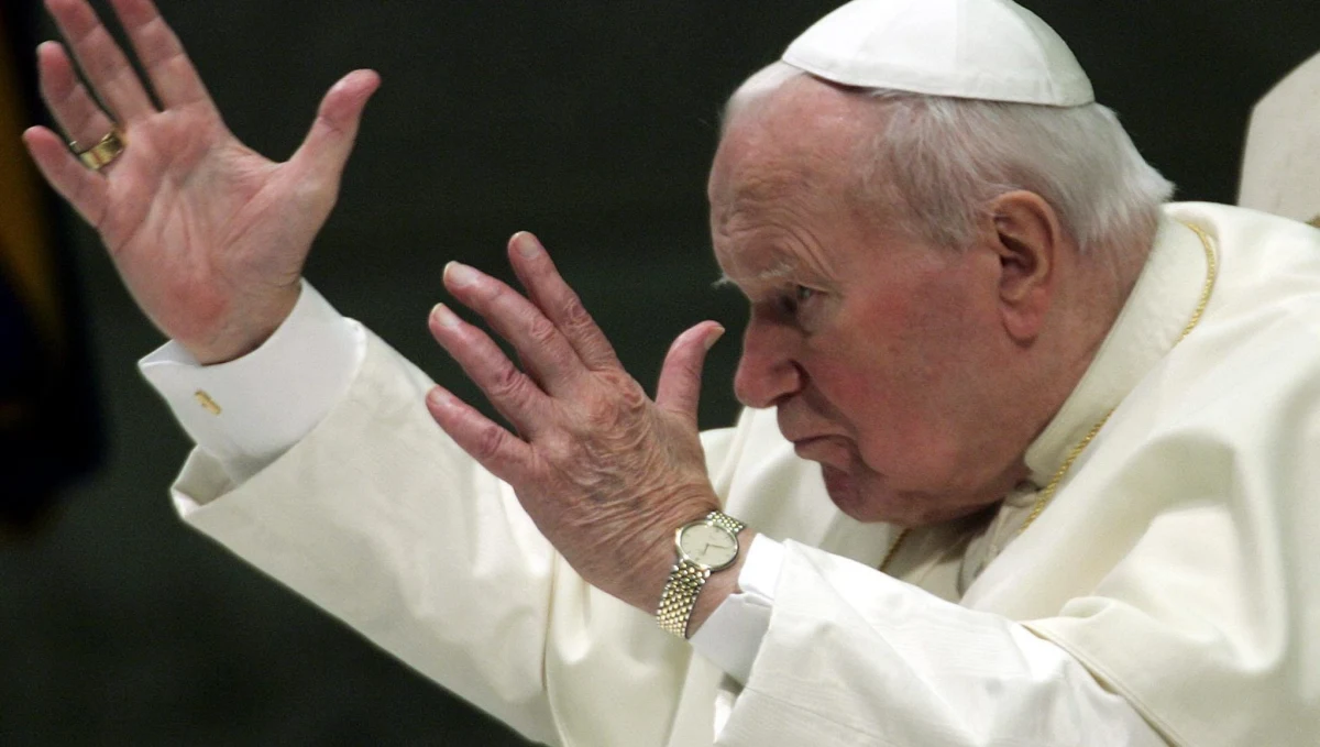 Msza przy grobie św. Jana Pawła II i publikacja adhortacji apostolskiej Franciszka - to wydarzenia w Watykanie w przypadającą dziś 14. rocznicę śmierci polskiego papieża. Symboliczne znaczenie ma data ogłoszenia papieskiego listu do młodzieży.