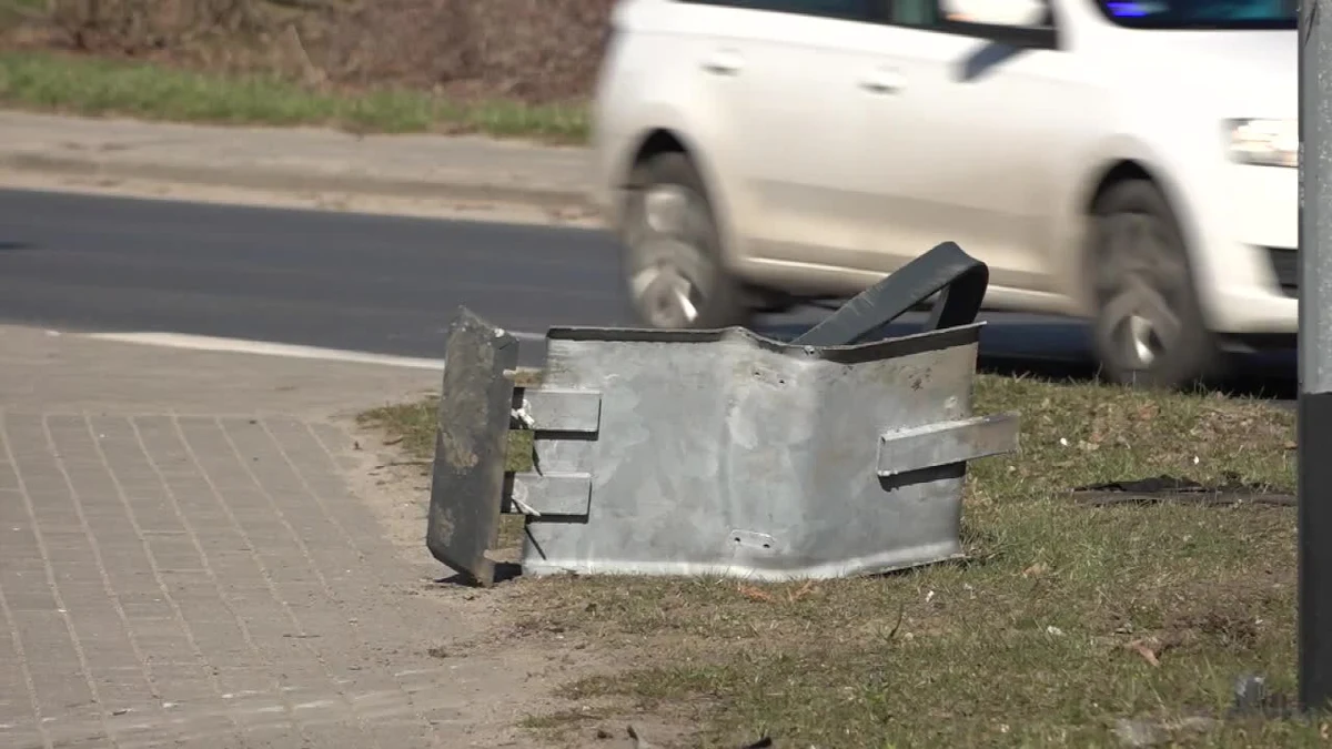 12 lat więzienia grozi 24-latkowi, który - jak wynika z ustaleń policji - po pijanemu wjechał w Gdańsku autem na chodnik i potrącił 55-latkę. Mimo reanimacji, kobiety nie udało się uratować. Alkomat wykazał u mężczyzny prawie 1,5 promila alkoholu.