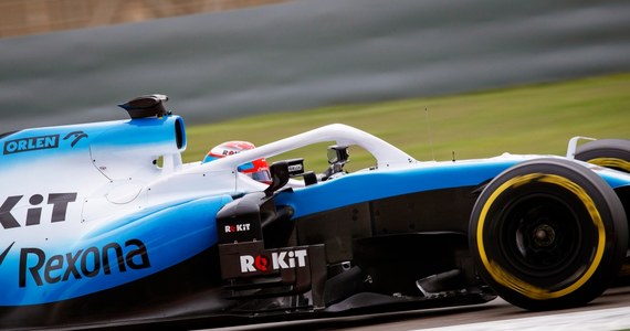 Kolega Roberta Kubicy z Williamsa, który zasiadł w bolidzie teamu Mercedes GP, uzyskał najlepszy czas okrążenia podczas oficjalnych testów Formuły 1 w Bahrajnie. Jadący Williamsem Nicholas Latifi był przedostatni.