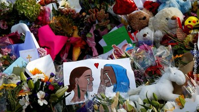 Zamachowiec z Christchurch usłyszy zarzuty popełnienia 50 morderstw