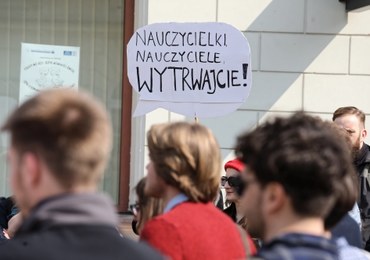 ZNP nie odpuszcza. "Nie zawiesimy strajków na czas egzaminów" 