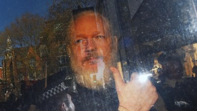 Julian Assange z zarzutem spiskowania. Grozi mu do 5 lat więzienia