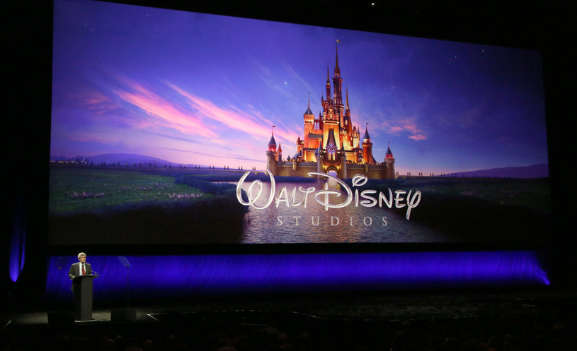 Disney+, serwis VoD Disney'a, zostanie uruchomiony 12 listopada br. w USA. W 2020 roku system ma być stopniowo wprowadzany na innych rynkach. Disney zamierza przeznaczyć ponad miliard dolarów na produkcje, które zadebiutują na serwisie. 