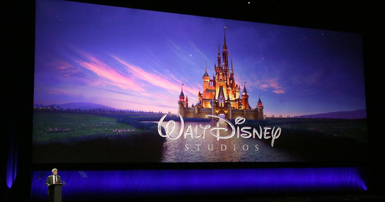 Disney+, serwis VoD Disney'a, zostanie uruchomiony 12 listopada br. w USA. W 2020 roku system ma być stopniowo wprowadzany na innych rynkach. Disney zamierza przeznaczyć ponad miliard dolarów na produkcje, które zadebiutują na serwisie. 