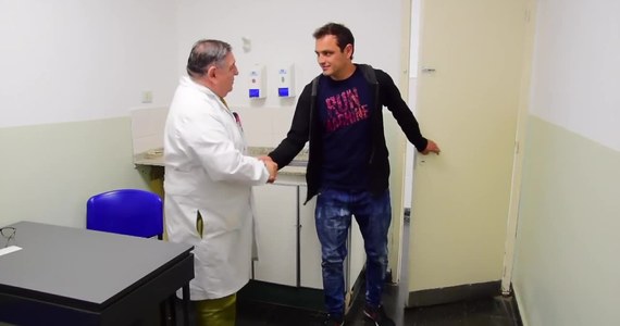 31-letni pacjent kliniki w Kordobie w Argentynie wytatuował sobie na plecach podobiznę lekarza, który prowadził jego leczenie, kiedy zdiagnozowano u niego raka.