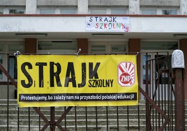 Strajk nauczycieli, egzaminy ósmoklasistów i kampania wyborcza w tle