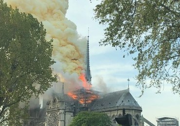 "To wyglądało strasznie". Relacja świadka z pożaru Notre Dame