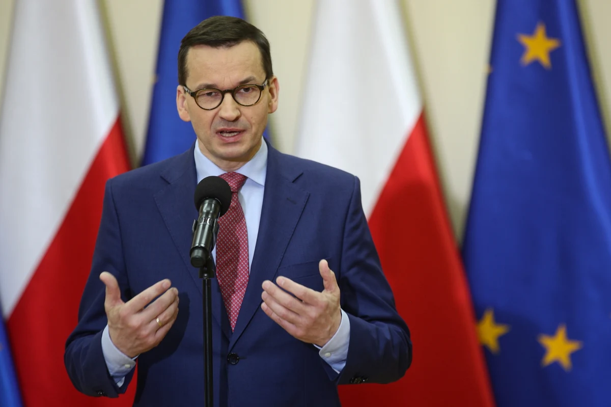 Rząd proponuje "okrągły stół" edukacyjny w czterech obszarach: uczniowie, nauczyciele, jakość edukacji i "nowoczesna szkoła". Premier Mateusz Morawiecki zapowiedział, że "okrągły stół" miałby się odbyć w piątek 26 kwietnia na Stadionie Narodowym. Prezes ZNP Sławomir Broniarz twierdzi, że proponowana przez premiera data to o dwa dni za późno. Zapewnił jednocześnie, że związek stawi się na obradach.