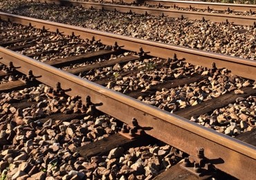 Pociąg utknął w polu. 400 minut opóźnienia