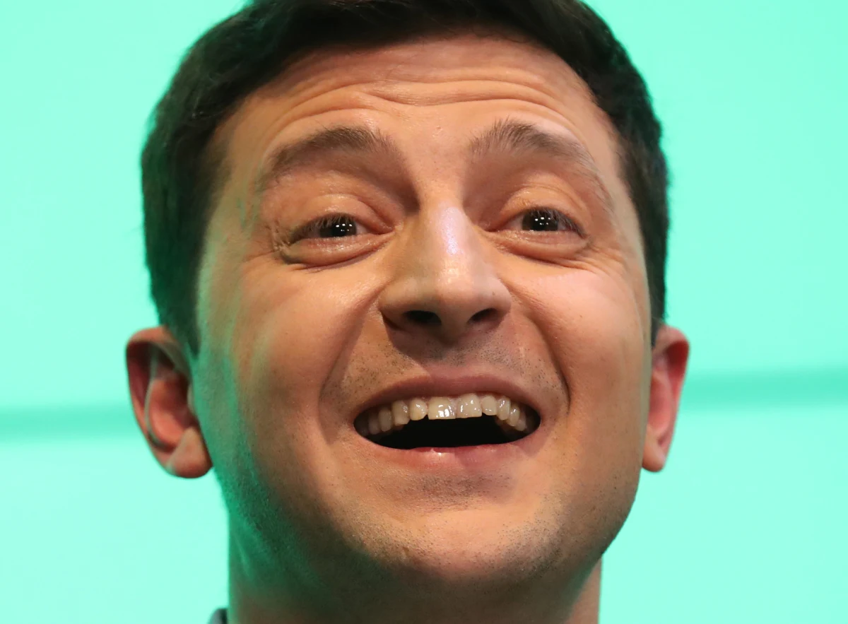 ​Ukraiński prezydent elekt Wołodymyr Zełenski oskarżył Centralną Komisję Wyborczą (CKW) o opóźnianie ogłoszenia oficjalnych wyników wyborów prezydenckich. Jak oświadczył, ma to pozbawić go możliwości rozwiązania parlamentu.