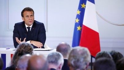 Emmanuel ​Macron grozi usunięciem Polski ze Strefy Schengen