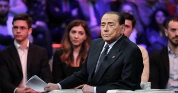 Były premier Włoch i lider Forza Italia Silvio Berlusconi udał się we wtorek do szpitala w Mediolanie z powodu ostrego ataku kolki nerkowej - podały źródła w jego partii. Po południu 82- letni polityk ma zaprezentować kandydatów partii w wyborach europejskich.