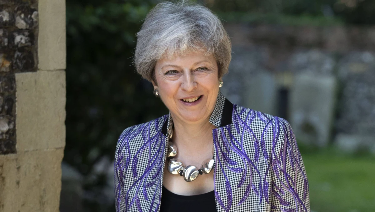 Brytyjska premier Theresa May, liderka Partii Konserwatywnej, będzie się musiała bronić przed wotum nieufności ze strony szefów struktur partyjnych. W 185-letniej historii tej partii dojdzie do tego po raz pierwszy - poinformował we wtorek tabloid "The Sun".