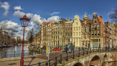 Praca w Holandii wciąż atrakcyjna. "Nawet zamiatając ulice, zarobi się więcej niż w Polsce"