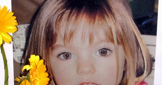 Śledczy z Portugalii badają nowy ślad w sprawie zaginięcia przed 12 laty małej Brytyjki Madeleine McCann. 3-letnia wówczas dziewczynka spędzała z rodzicami wakacje w maju 2007 roku w Algarve. Zniknęła bez śladu, a jej rodzice nie ustają w poszukiwaniach. Teraz, według brytyjskiej prasy, badany jest nowy trop. Chodzi o pedofila-cudzoziemcę. 