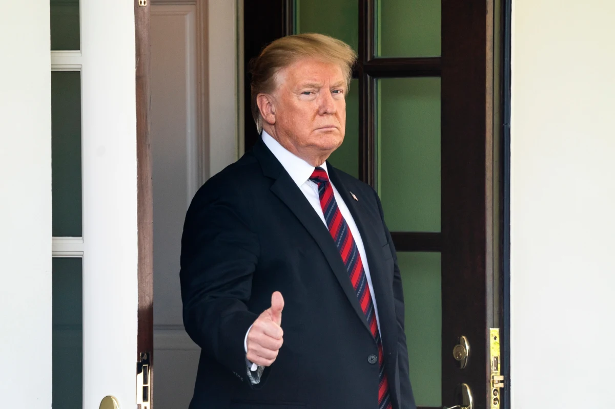 Prezydent USA Donald Trump zapewnił w sobotę, że nadal wierzy, że możliwe jest zawarcie porozumienia z Koreą Północną w sprawie denuklearyzacji tego państwa. Wcześniej tego dnia Pjongjang wystrzelił kilka rakiet krótkiego zasięgu.