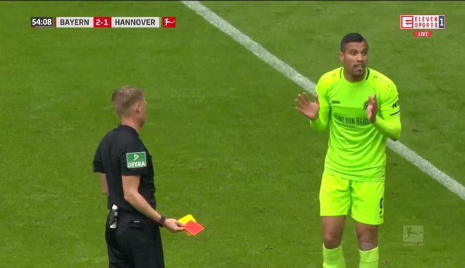 Wejście, gol i dwie żółte kartki. "Popis" Jonathasa w meczu Bayern - Hannover (3-1) (ZDJĘCIA ELEVEN SPORTS). WIDEO