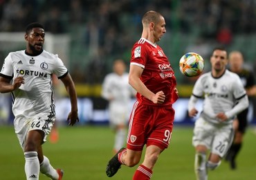Legia przegrywa na własnym boisku