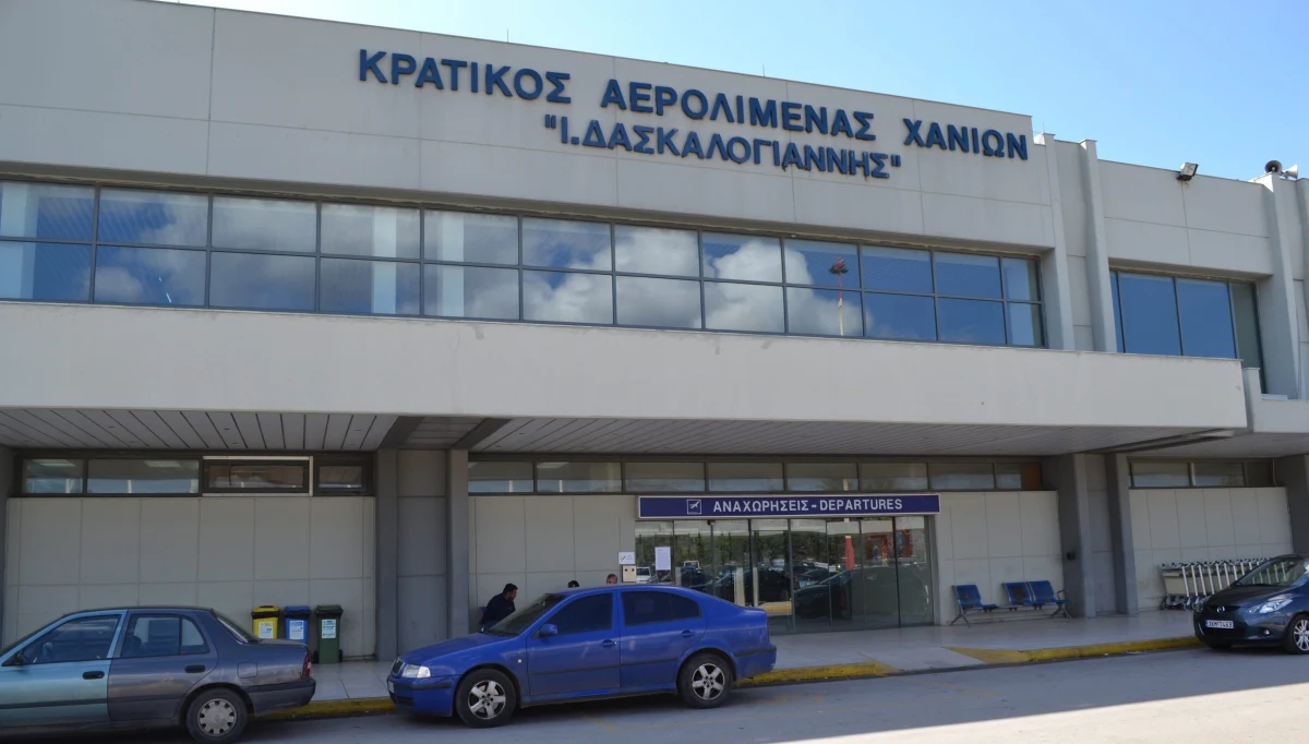 ​Poważne problemy setek turystów na Krecie - w tym wielu Polaków - chcących drogą lotniczą wydostać się z greckiej wyspy. Od wczoraj nie działa lotnisko w Chanii.