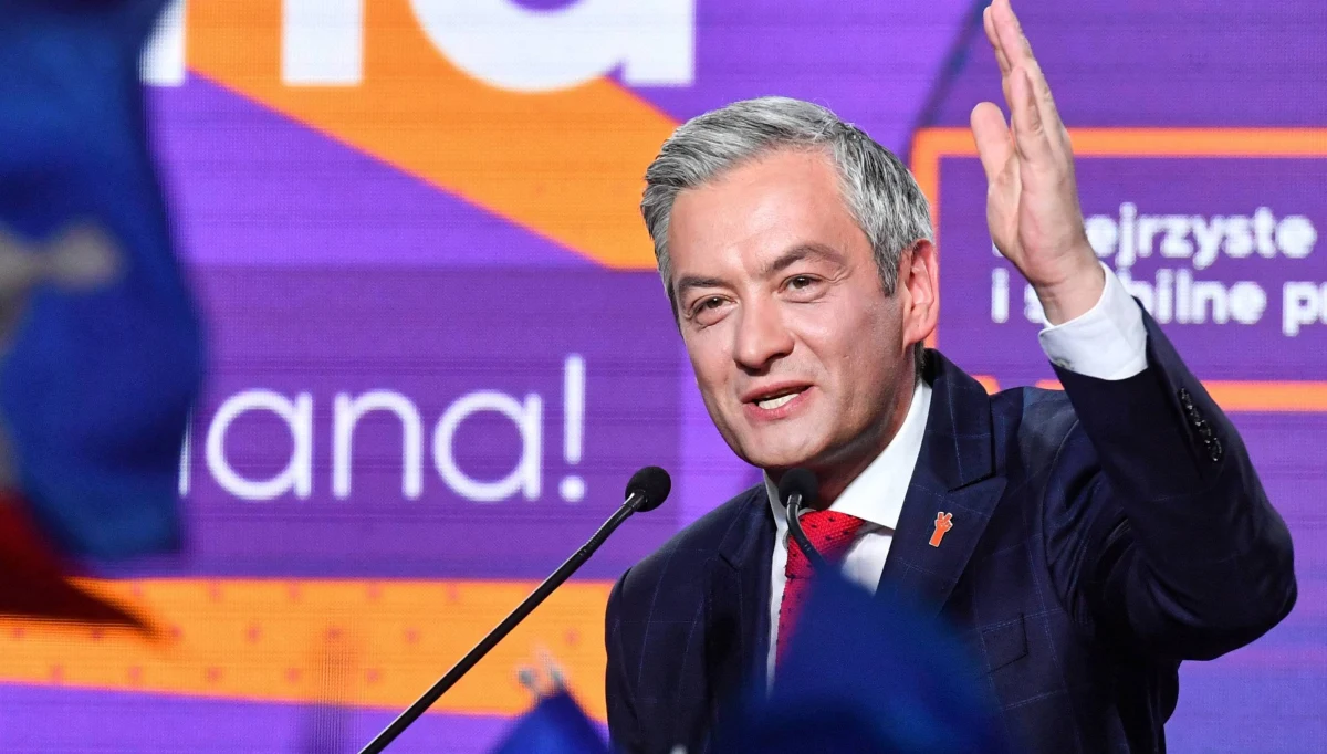 Chciałbym podziękować Donaldowi Tuskowi za "język Wiosny" - powiedział w poniedziałek lider tej partii Robert Biedroń. Jak dodał, Wiosna musiała nadejść m.in. po to, żeby zainspirować tradycyjnych polityków do podjęcia takich tematów, jak ochrona środowiska, skrócenie kolejek do lekarzy czy nowoczesna edukacja.