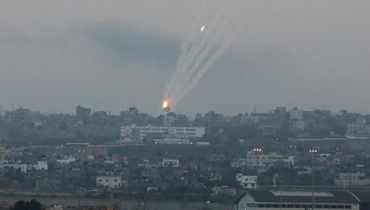 Armia Izraela poinformowała, że zniosła ograniczenia na południu kraju, co - jak pisze agencja AP - sygnalizuje zawarcie rozejmu z palestyńskimi bojownikami w Strefie Gazy w najkrwawszym konflikcie między stronami od czasu wojny z 2014 roku. 