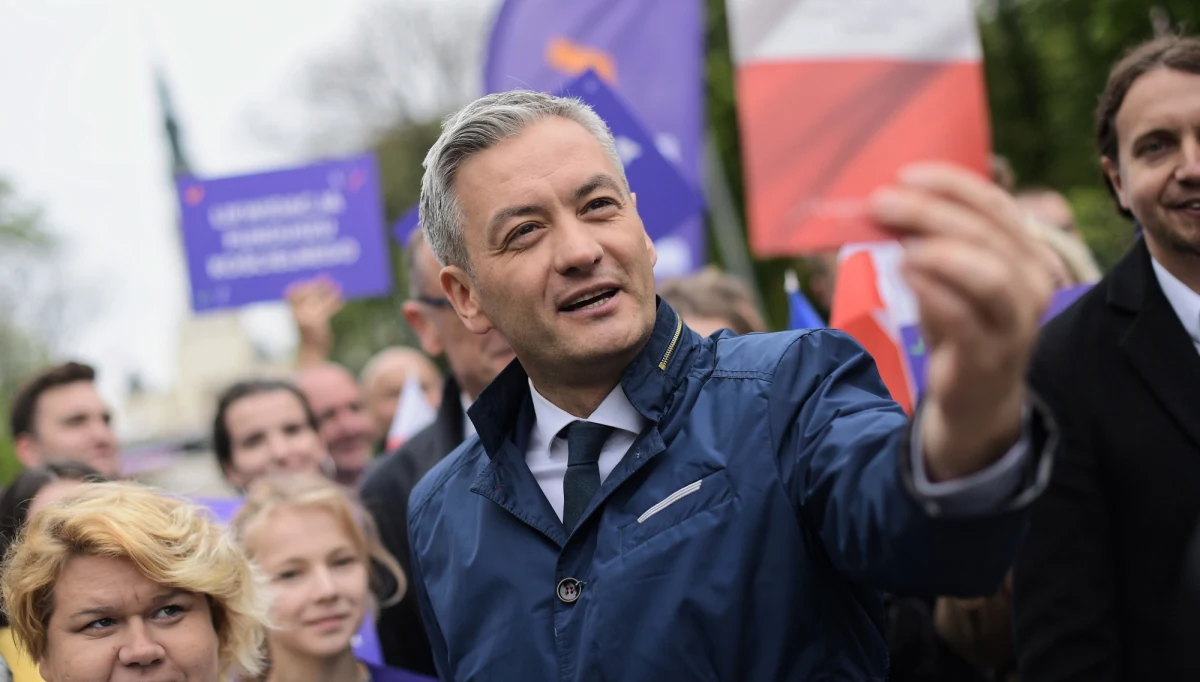 Szanując Kościół i jego autonomię, szanując wierzących, doprowadzimy do realnego rozdziału państwa od Kościoła - powiedział w poniedziałek w Częstochowie lider Wiosny Robert Biedroń. Bronił też niedawnej wypowiedzi szefa "Liberte" Leszka Jażdżewskiego, która - jego zdaniem - była odważna, słuszna i potrzebna.