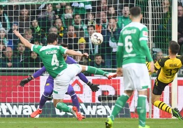 Bundesliga: 40-letni Pizarro nie zamierza kończyć kariery