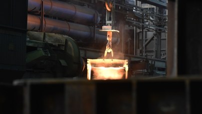 ArcelorMittal "cierpi" z powodu podwyżek cen prądu. Rząd obiecuje