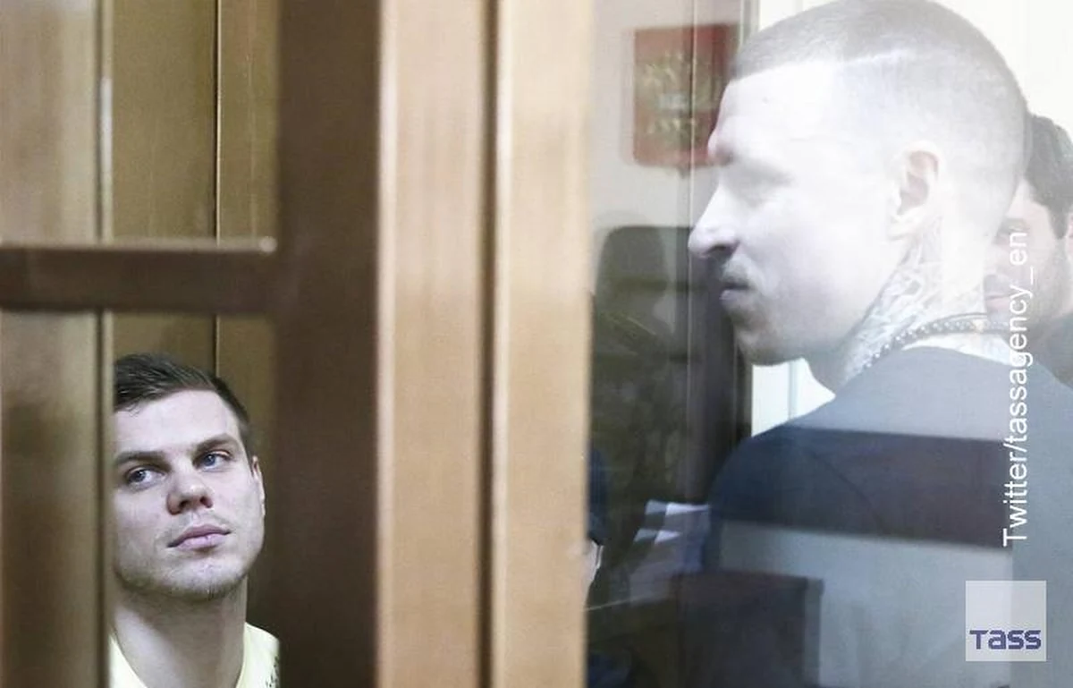 Rosyjscy piłkarze Aleksander Kokorin i Paweł Mamajew zostali przez sąd w Moskwie skazani za udział w bójce i wandalizm. Do chuligańskiego zajścia, w którym obaj brali udział doszło w Moskwie 8 października 2018 roku.
