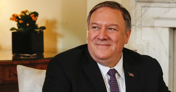 ​Przebywający w Londynie sekretarz stanu USA Mike Pompeo odwołał swoją czwartkową wizytę na Grenlandii - poinformowała AFP, powołując się na źródła rządowe duńskiego terytorium autonomicznego. Amerykański Departament Stanu nie potwierdził tych informacji.