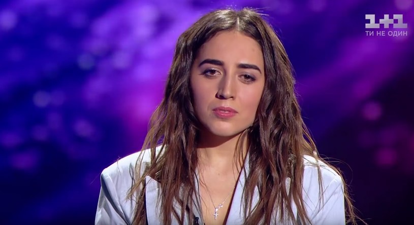 Srbuk (Srbui Sarhsyan) w ukraińskiej edycji programu "The Voice" zmierzyła się przebojem Czesława Niemena. 25-latka, która w tym roku będzie reprezentantką Armenii na 64. Konkursu Piosenki Eurowizji, zaprezentowała w show utwór "Dziwny jest ten świat".