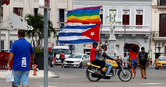 Policja kubańska przerwała w sobotę marsz główną arterią Hawany zwolenników praw LGBT. Marsz odbywał się bez pozwolenia władz.