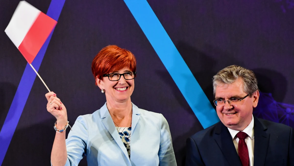 Kampania przed wyborami do Parlamentu Europejskiego wkroczy w decydującą fazę, była premier stanie przed sejmową komisją ds. wyłudzeń VAT, pojawi się też raport w sprawie afery Amber Gold – polska polityka wkracza w nowy tydzień.