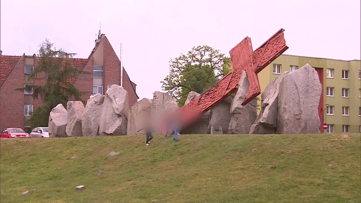 W południe Sąd Rejonowy w Lubinie rozpatrzy wnioski o areszt wobec trzech mężczyzn zatrzymanych w związku ze śmiercią 14-latka. 