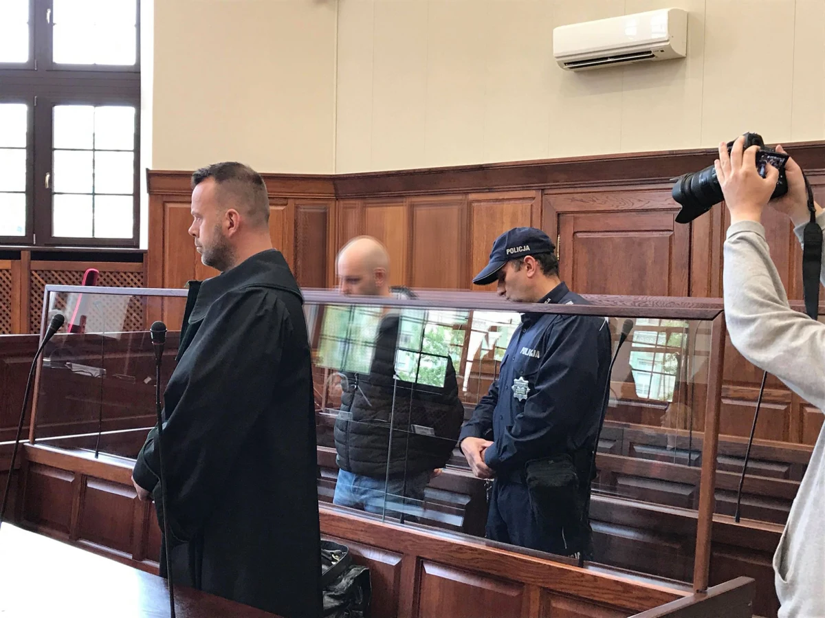 Wyrok 25 lat więzienia usłyszał Mateusz K., który w maju 2017 roku w brutalny sposób zabił swoją 40-letnią partnerkę. 