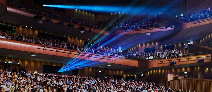 Misja, Król ostatnich dni, Pan od muzyki, Śmierć w Wenecji, Henryk V, Lilie, Szkarłatna litera, Wielkie piękno - oto tytuły filmowe, które zainaugurują 12. Festiwal Muzyki Filmowej w Krakowie. 14 maja 2019 roku w gotyckim wnętrzu kościoła św. Katarzyny zabrzmi najpiękniejsza muzyka filmowa w opracowaniu na chóry. Zespół Pro Musica Mundi, związany z festiwalem od jego pierwszych edycji, poprowadzi krakowski chórmistrz Wiesław Delimat.