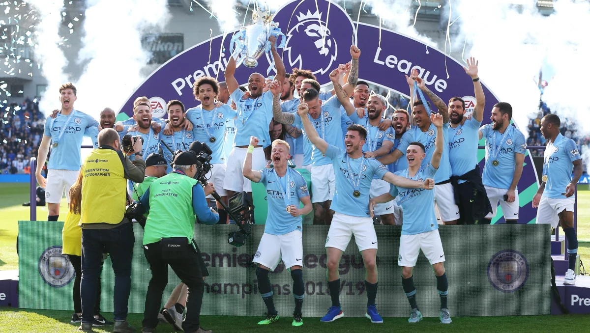 Manchester City, świeżo upieczony mistrz Anglii, może zostać wykluczony z Ligi Mistrzów – donosi "New York Times". Decyzja w tej sprawie ma zapaść w ciągu kilku tygodni.