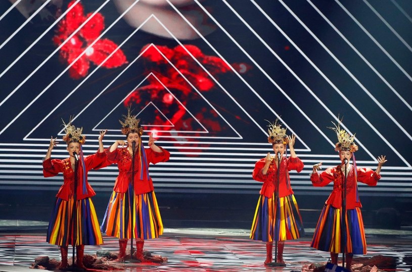 Reprezentująca Polskę Tulia nie zakwalifikowała się finałowego koncertu tegorocznej Eurowizji. Zobacz, jak członkinie formacji zaprezentowały się na scenie! 