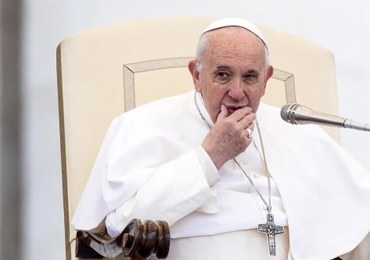 Papież zaniepokojony sytuacją w polskim Kościele