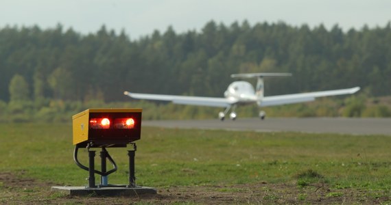 Koniec kilkuletniego sporu między Nadleśnictwem Kudypy a lotniskiem na Dajtkach w Olsztynie. Decyzją sądu aeroklub warmińsko-mazurski będzie mógł wyciąć prawie 21 hektarów lasu, który według Urzędu Lotnictwa Cywilnego stanowi "przeszkodę lotniczą". Spór między Nadleśnictwem Kudypy a lotniskiem na olsztyńskich Dajtkach trwał od kilku lat.